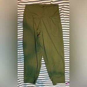 Oalka Women Green Maternity‎ Cargo Jogger Pants Size L Nylon Spandex Activewear